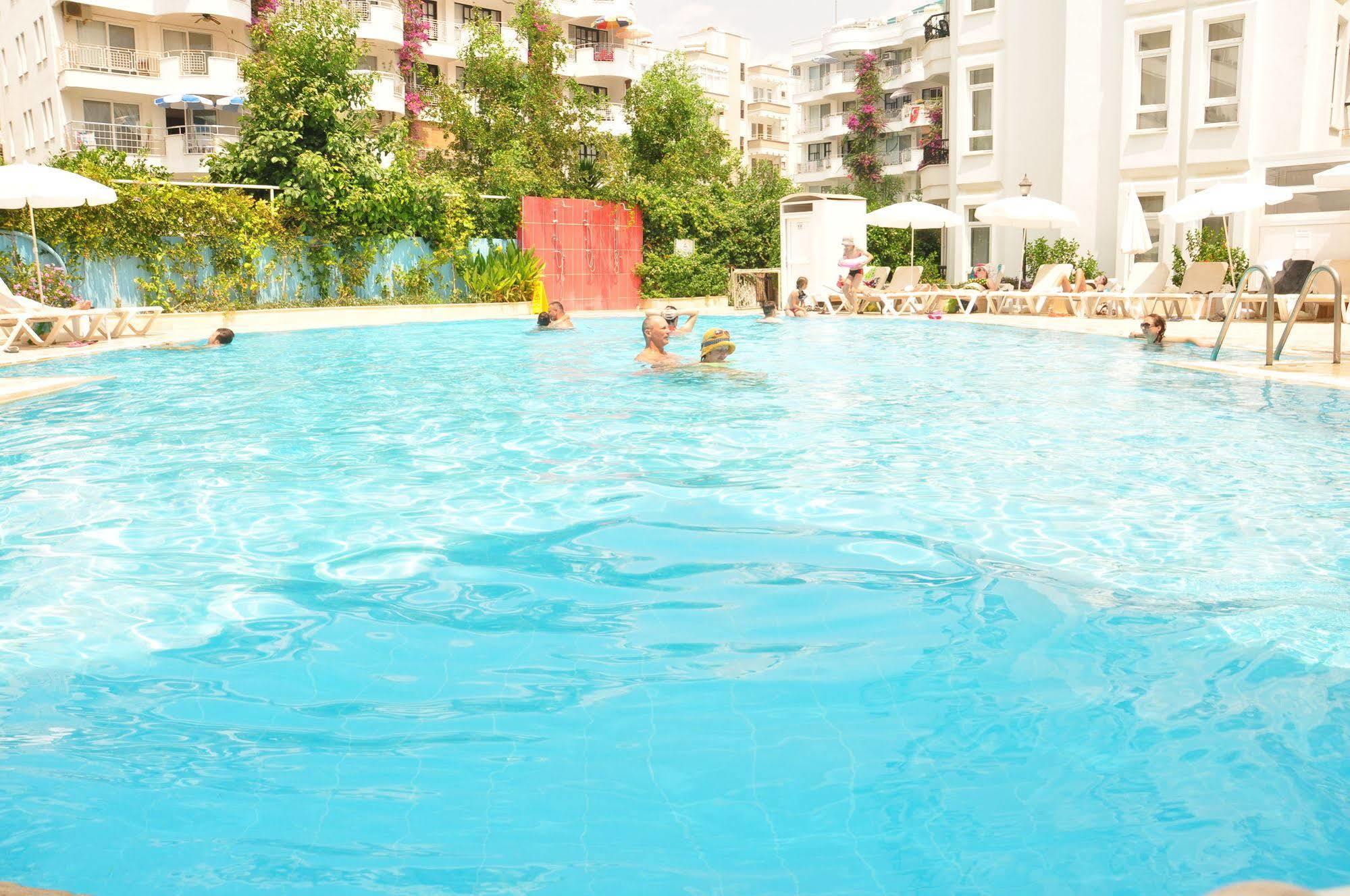 Xeno Hotels Club Mare 카기켁 외부 사진